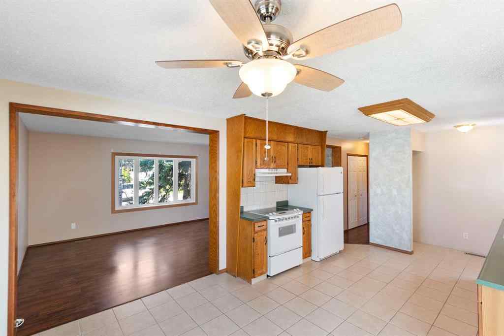MLS® A2247354 - 125 Big Springs Drive  in Big Springs Airdrie, Residential