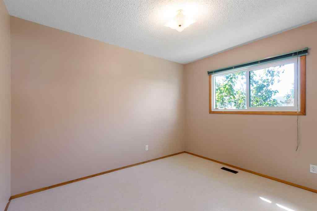 MLS® A2247354 - 125 Big Springs Drive  in Big Springs Airdrie, Residential