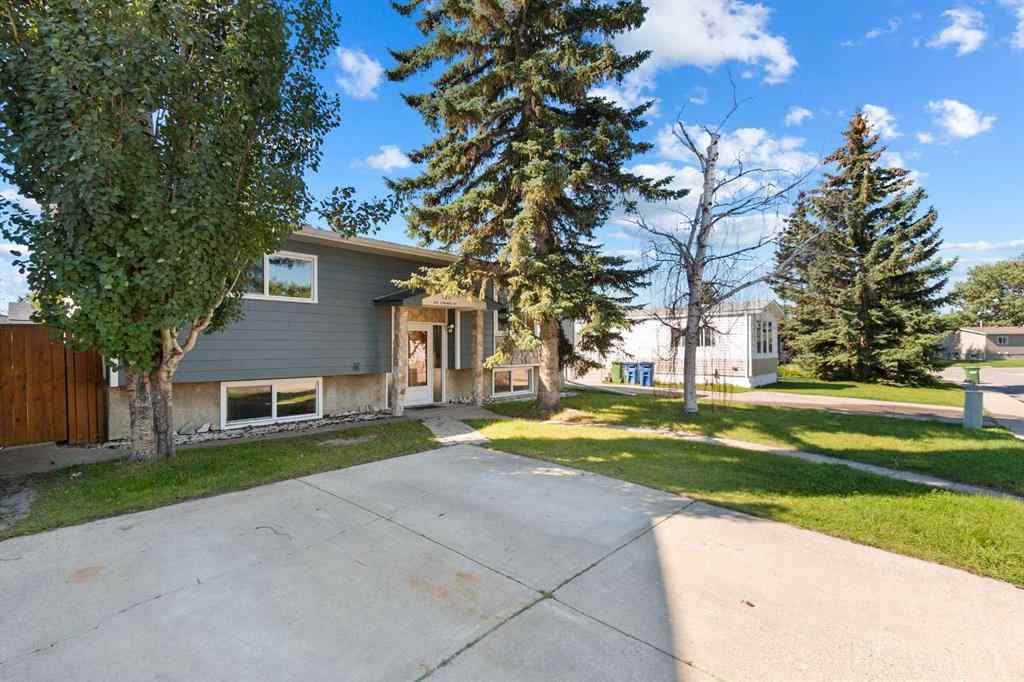 MLS® A2247354 - 125 Big Springs Drive  in Big Springs Airdrie, Residential