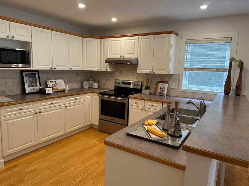 MLS® A2247356 - 1226 15 Street SE in Inglewood Calgary, Residential