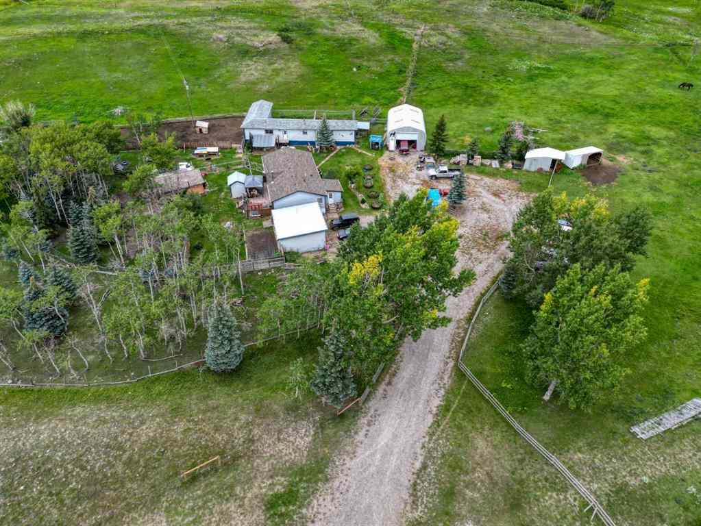 MLS® A2247365 - 2513 3 Highway  in NONE Rural Pincher Creek No. 9, M.D. of, Residential