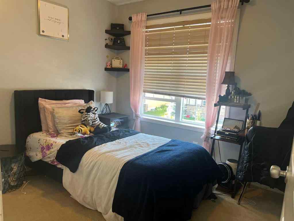 MLS® A2247370 - 79 Saddlebrook Common NE in Saddle Ridge Calgary, Residential