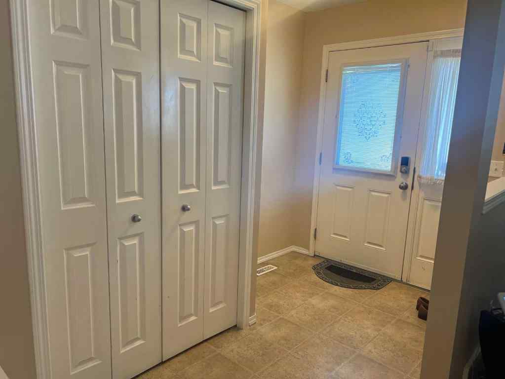 MLS® A2247370 - 79 Saddlebrook Common NE in Saddle Ridge Calgary, Residential