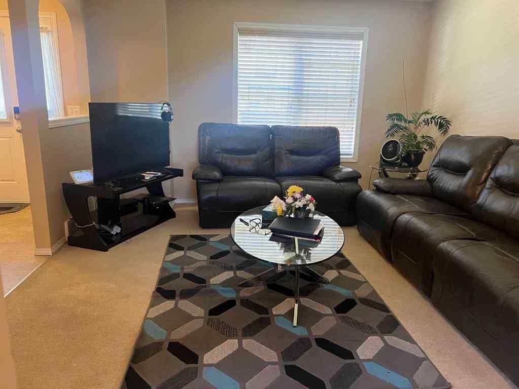 MLS® A2247370 - 79 Saddlebrook Common NE in Saddle Ridge Calgary, Residential