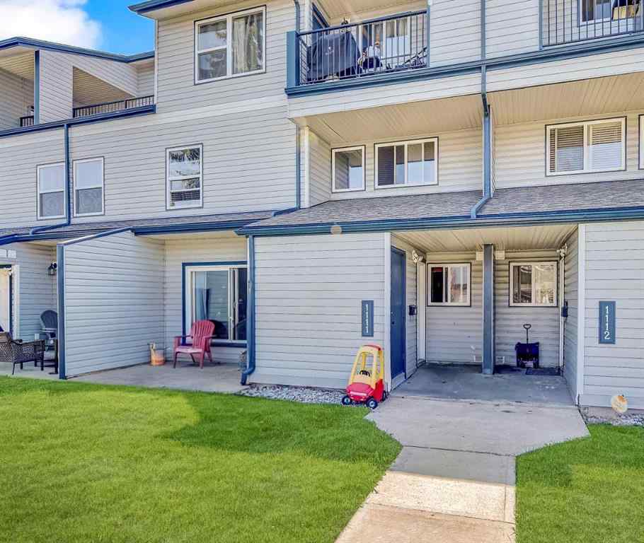 MLS® A2247371 - Unit #1111 7201 Poplar Drive   in South Patterson Place Grande Prairie, Residential