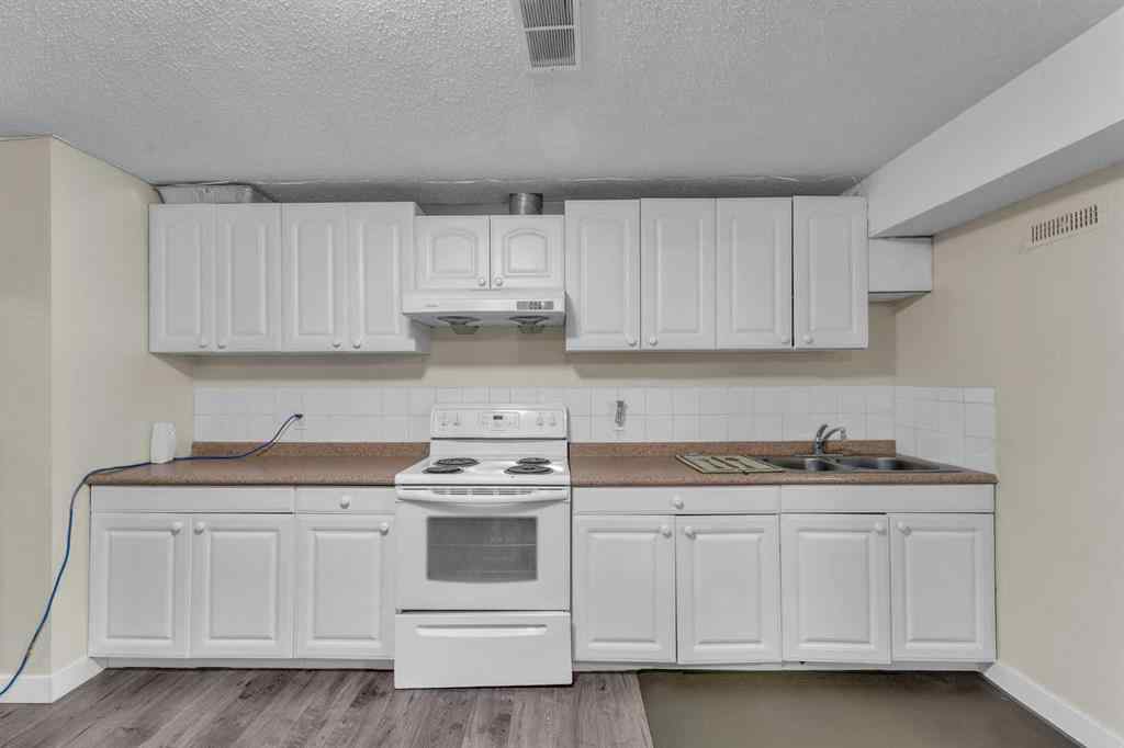 MLS® A2247373 - 138 Saddlecrest Park NE in Saddle Ridge Calgary, Residential