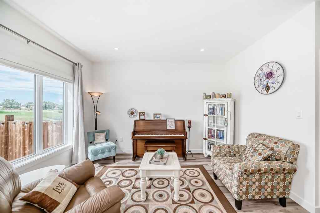 MLS® A2247389 - Unit #2 1572 Stafford Drive N in Staffordville Lethbridge, Residential