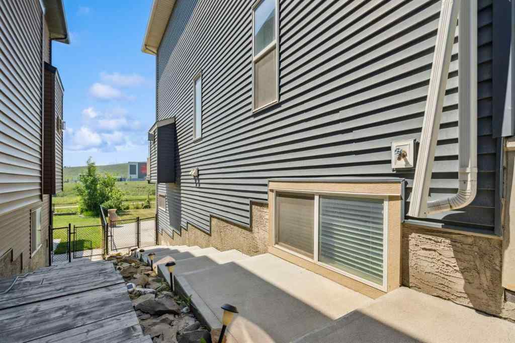 MLS® A2247390 - 106 Nolancliff Crescent NW in Nolan Hill Calgary, Residential
