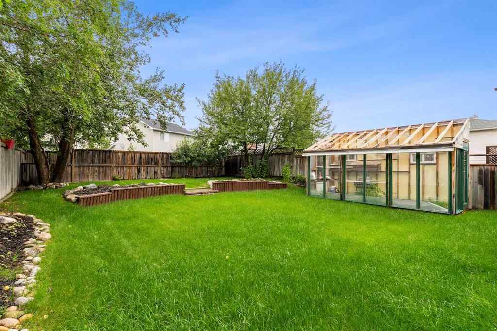 MLS® A2247391 - 132 Citadel Meadow Bay NW in Citadel Calgary, Residential