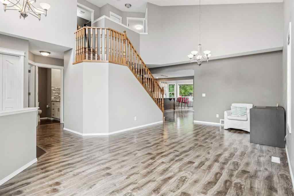 MLS® A2247391 - 132 Citadel Meadow Bay NW in Citadel Calgary, Residential