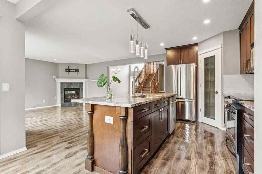 MLS® A2247391 - 132 Citadel Meadow Bay NW in Citadel Calgary, Residential