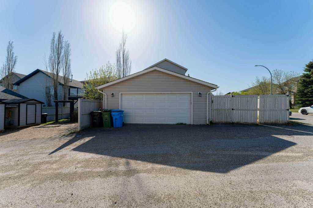 MLS® A2247392 - 178 Covemeadow Crescent NE in Coventry Hills Calgary, Residential