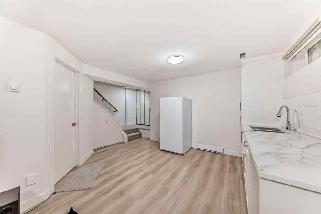 MLS® A2247396 - 329 37 Street SW in Spruce Cliff Calgary, Residential