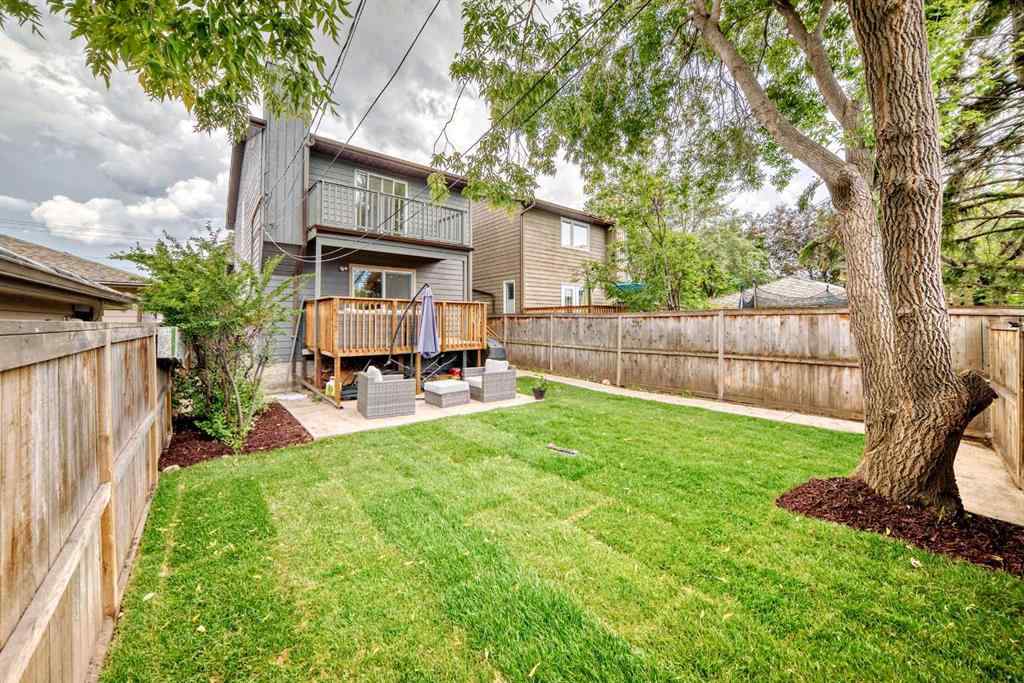 MLS® A2247396 - 329 37 Street SW in Spruce Cliff Calgary, Residential