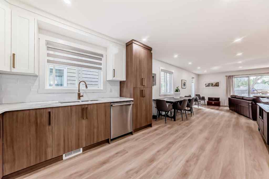 MLS® A2247396 - 329 37 Street SW in Spruce Cliff Calgary, Residential