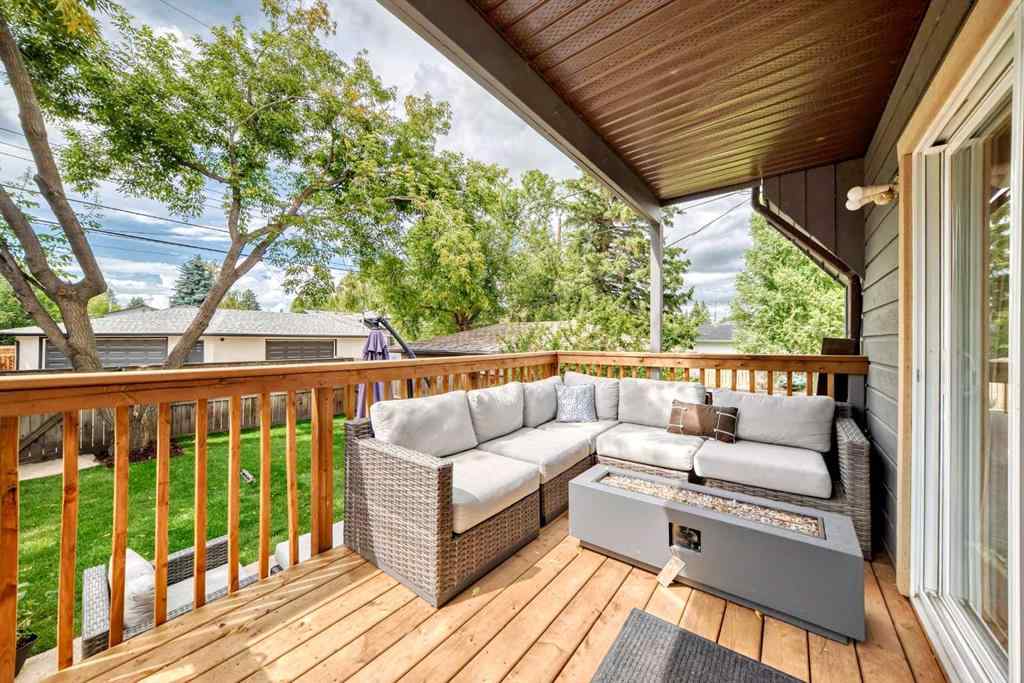 MLS® A2247396 - 329 37 Street SW in Spruce Cliff Calgary, Residential