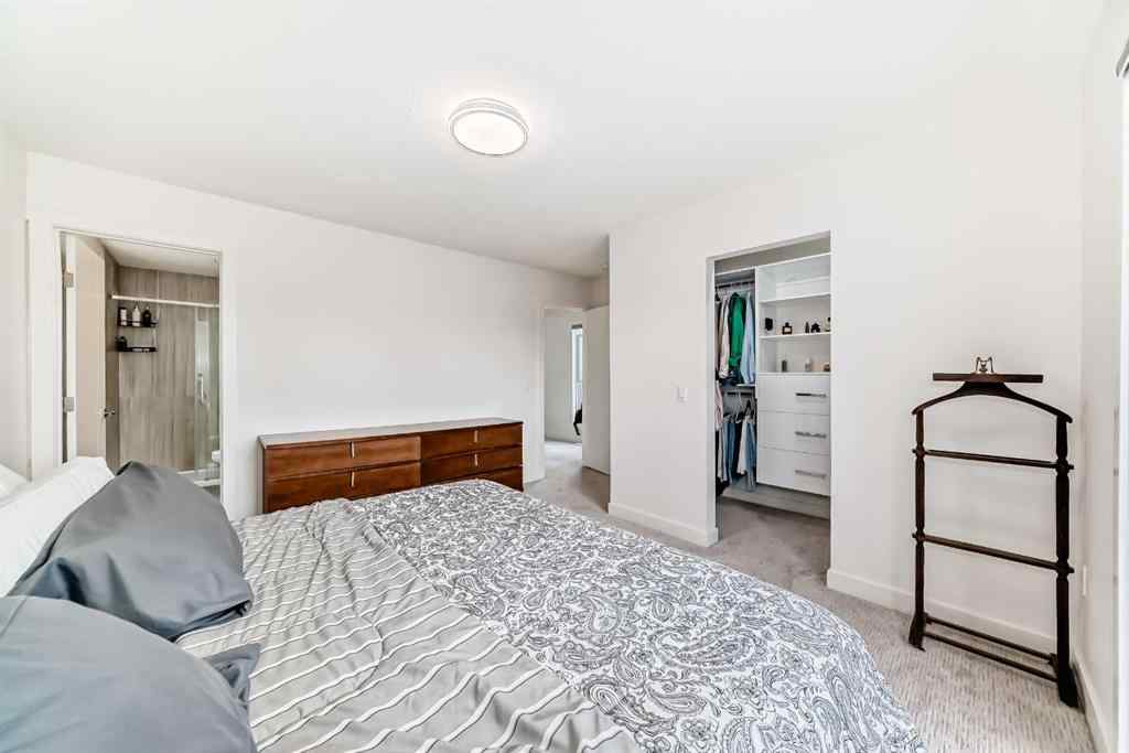 MLS® A2247396 - 329 37 Street SW in Spruce Cliff Calgary, Residential