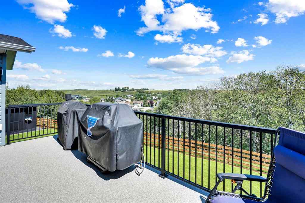 MLS® A2247405 - 18 Poplar Ridge Close  in NONE Didsbury, Residential