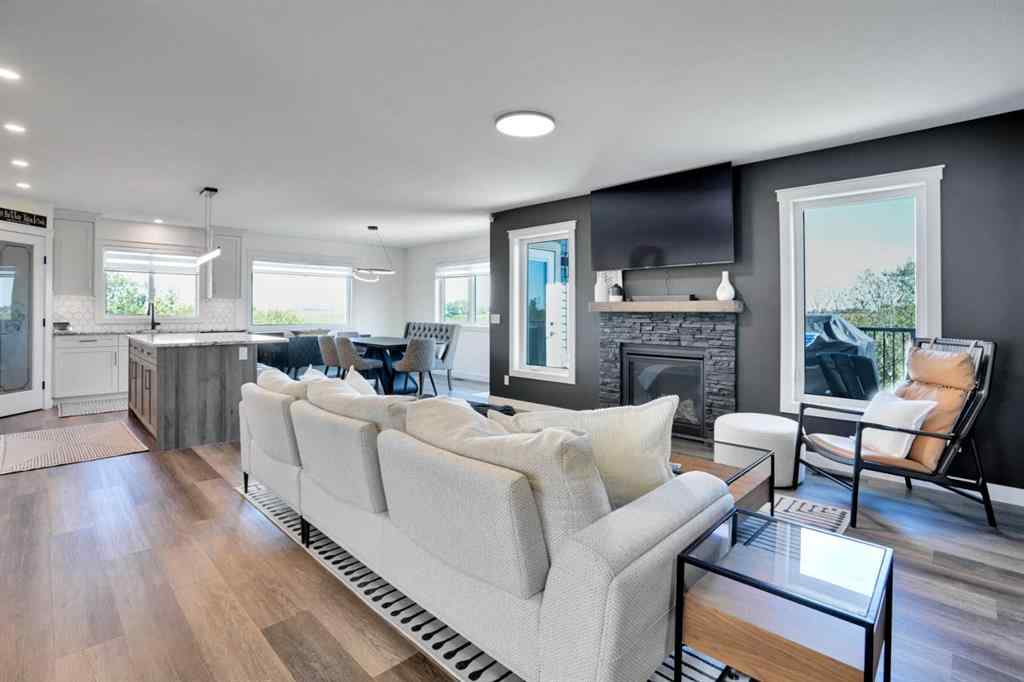 MLS® A2247405 - 18 Poplar Ridge Close  in NONE Didsbury, Residential