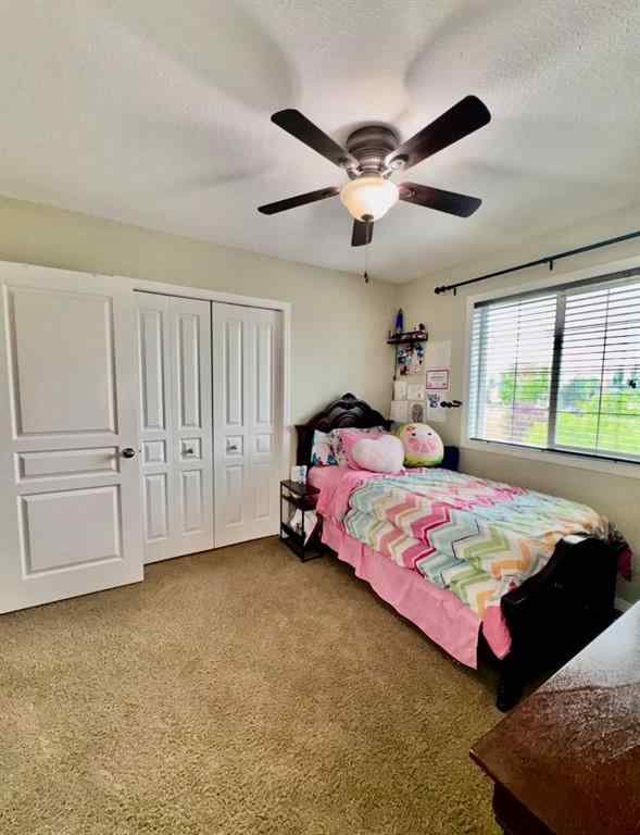 MLS® A2247412 - 160 Rainbow Falls Grove  in Rainbow Falls Chestermere, Residential