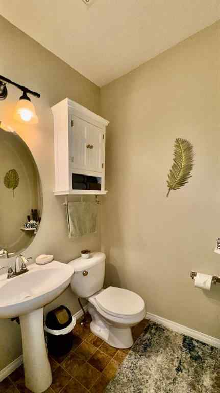 MLS® A2247412 - 160 Rainbow Falls Grove  in Rainbow Falls Chestermere, Residential