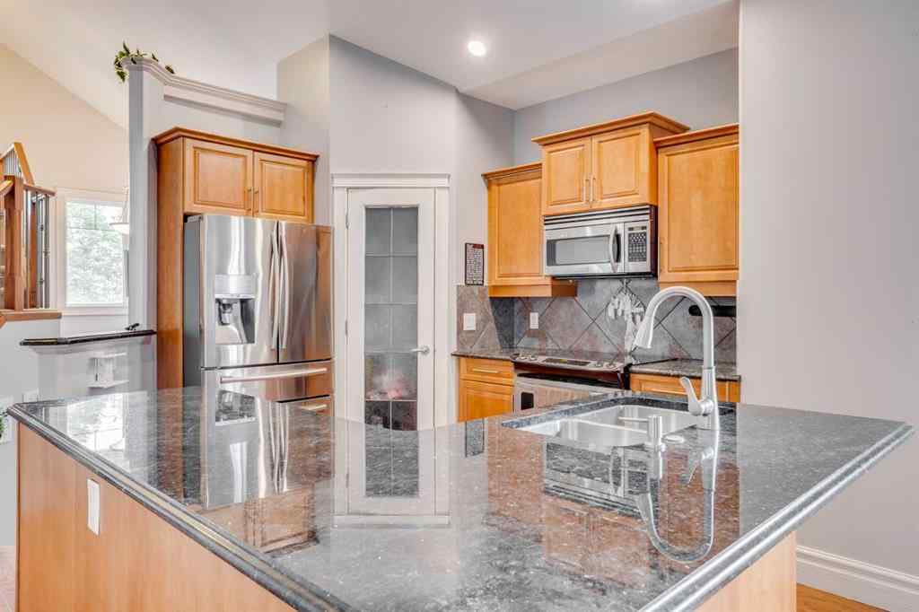 MLS® A2247417 - 176 Maple Leaf Lane  in Timberlea Fort McMurray, Residential