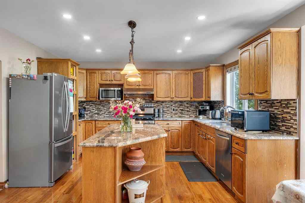 MLS® A2247422 - 33 Edgevalley Way NW in Edgemont Calgary, Residential