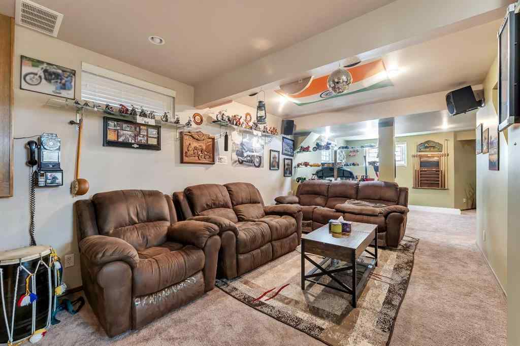 MLS® A2247422 - 33 Edgevalley Way NW in Edgemont Calgary, Residential