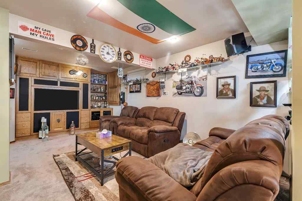 MLS® A2247422 - 33 Edgevalley Way NW in Edgemont Calgary, Residential