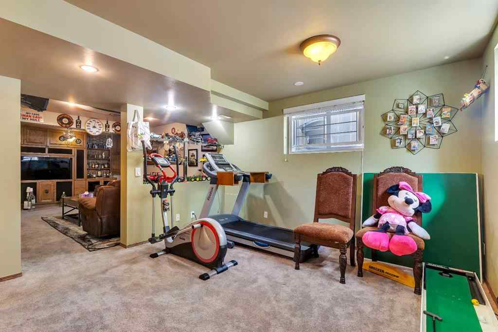 MLS® A2247422 - 33 Edgevalley Way NW in Edgemont Calgary, Residential
