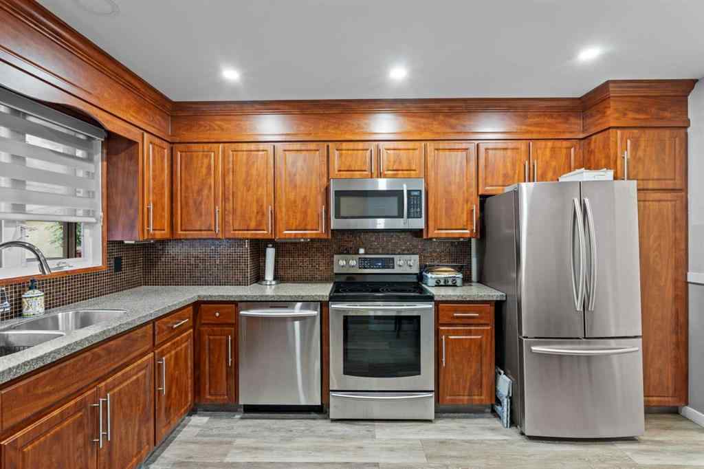 MLS® A2247434 - 12 Whiteland Bay NE in Whitehorn Calgary, Residential