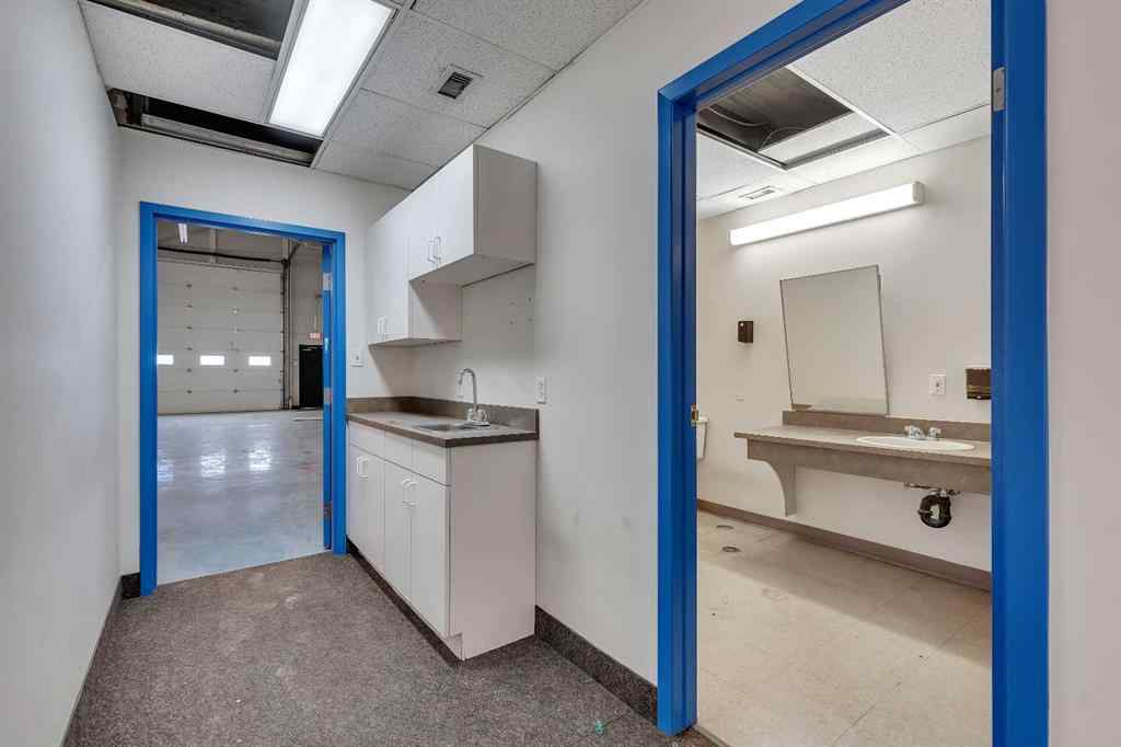 MLS® A2247436 - Unit #Bay 1 1431 40 Avenue NE in McCall Calgary, Commercial