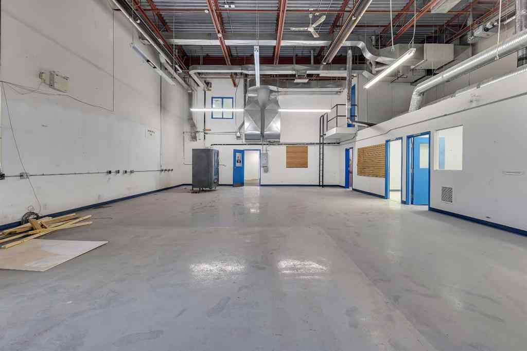 MLS® A2247436 - Unit #Bay 1 1431 40 Avenue NE in McCall Calgary, Commercial