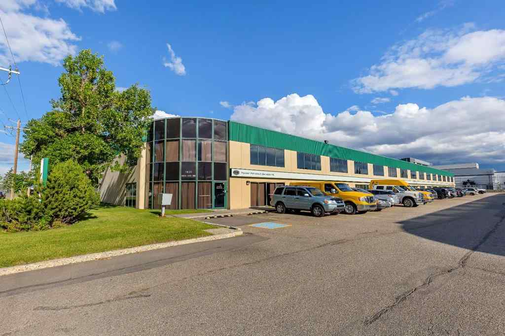 MLS® A2247436 - Unit #Bay 1 1431 40 Avenue NE in McCall Calgary, Commercial