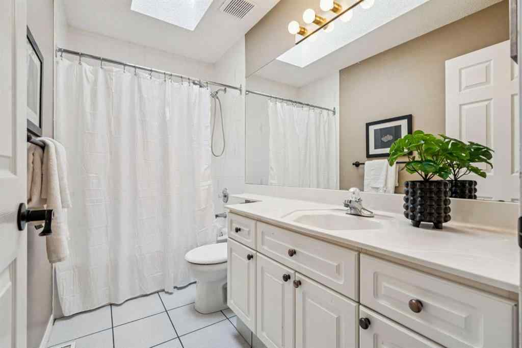 MLS® A2247438 - 107 Valley Ridge Green NW in Valley Ridge Calgary, Residential