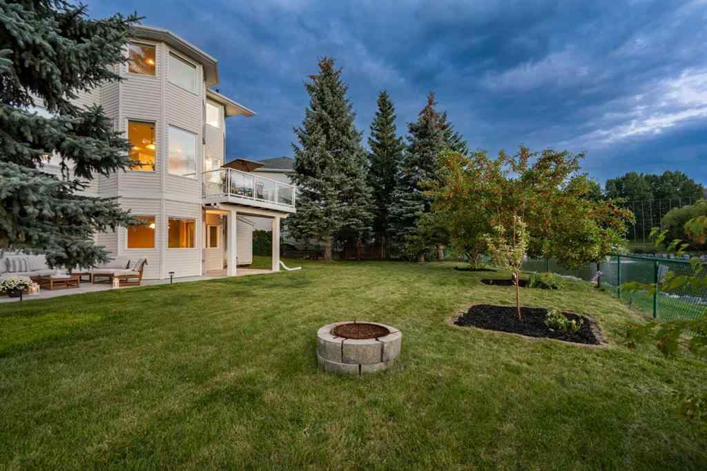 MLS® A2247438 - 107 Valley Ridge Green NW in Valley Ridge Calgary, Residential