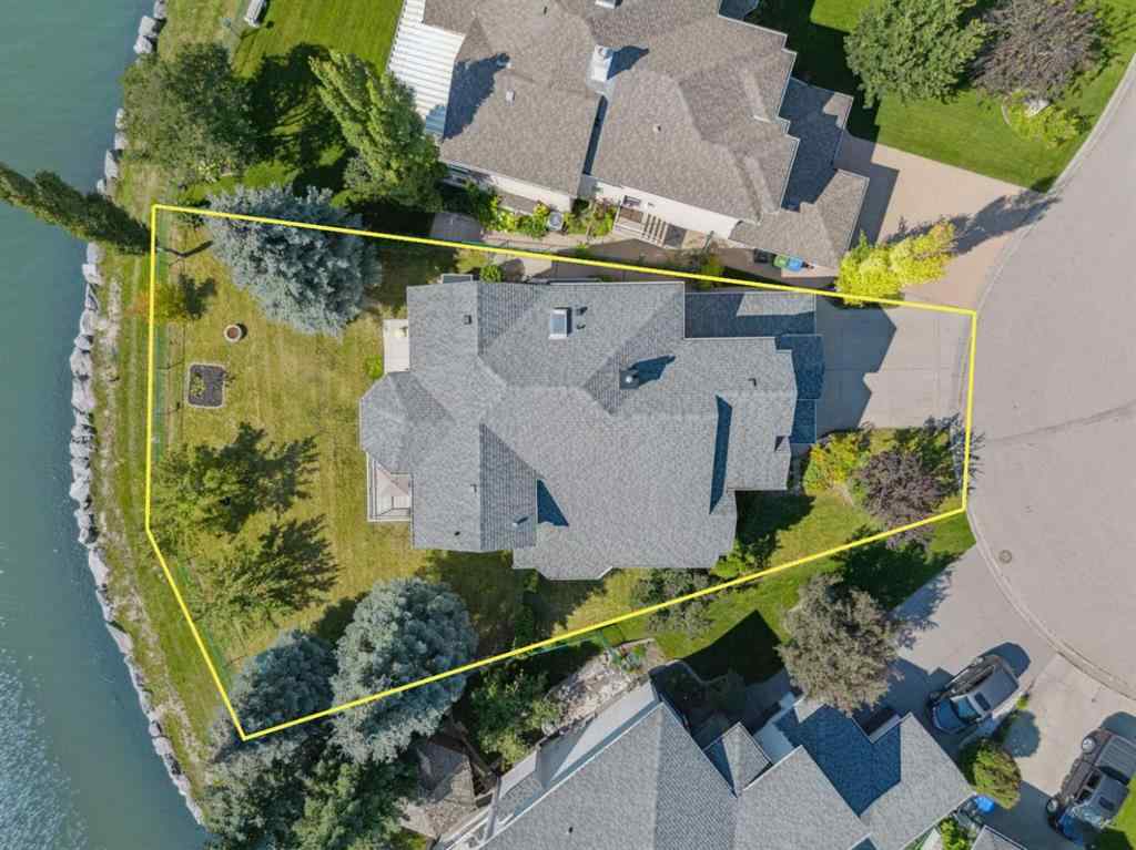 MLS® A2247438 - 107 Valley Ridge Green NW in Valley Ridge Calgary, Residential