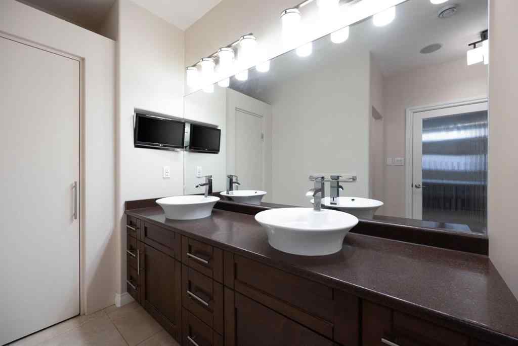 MLS® A2247441 - 9810 Main Street  in Downtown Fort McMurray, Commercial