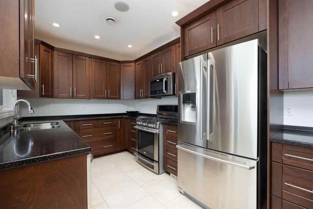 MLS® A2247441 - 9810 Main Street  in Downtown Fort McMurray, Commercial