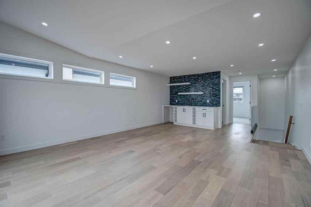 MLS® A2247444 - 511 55 Avenue SW in Windsor Park Calgary, Residential