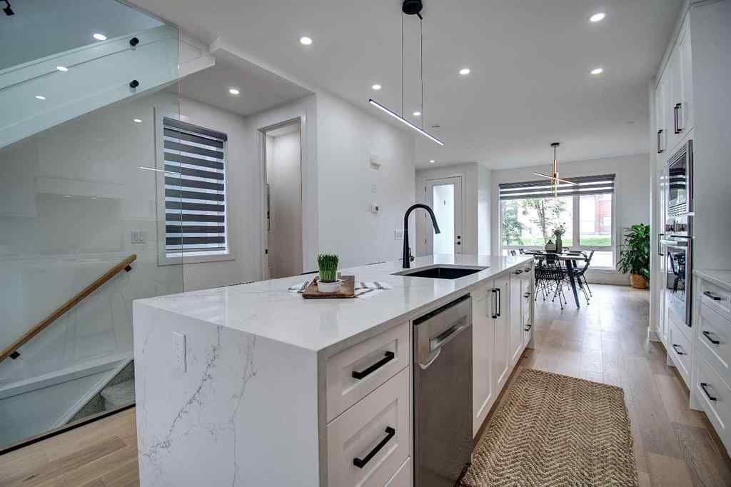 MLS® A2247444 - 511 55 Avenue SW in Windsor Park Calgary, Residential