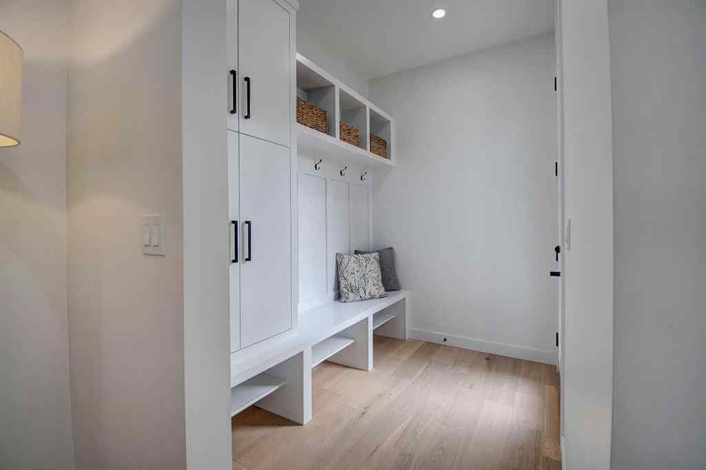 MLS® A2247444 - 511 55 Avenue SW in Windsor Park Calgary, Residential