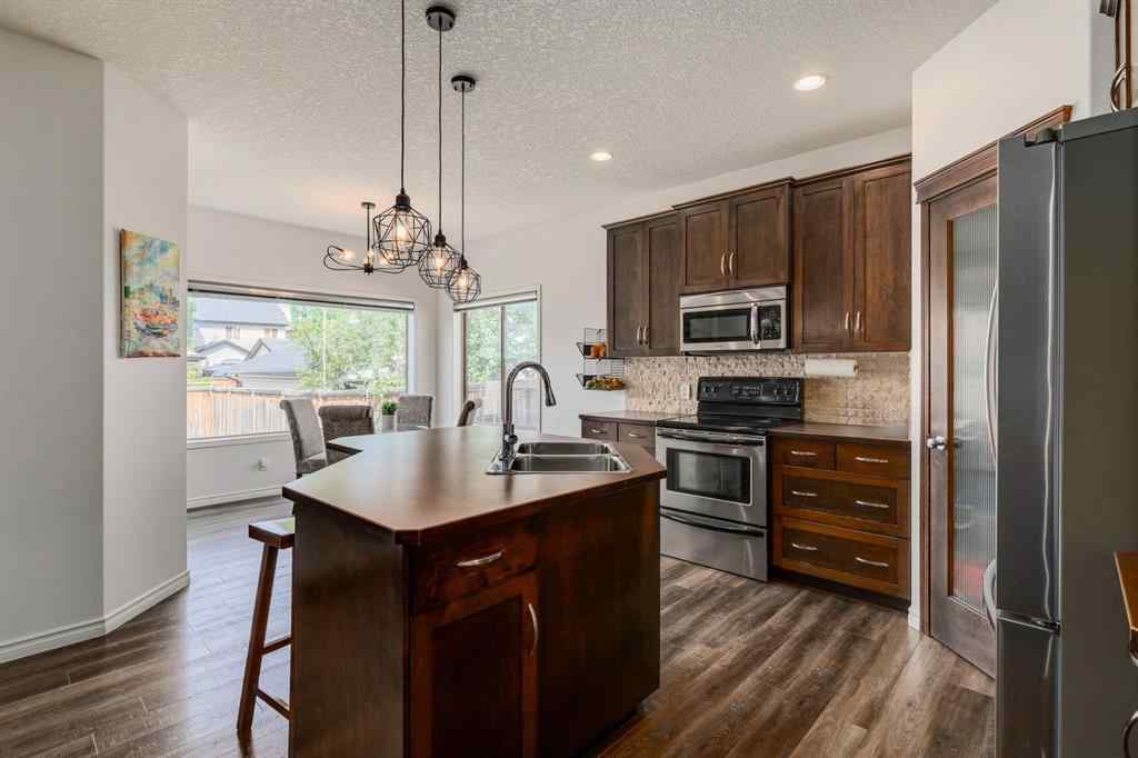 MLS® A2247448 - 238 Elgin Manor SE in McKenzie Towne Calgary, Residential