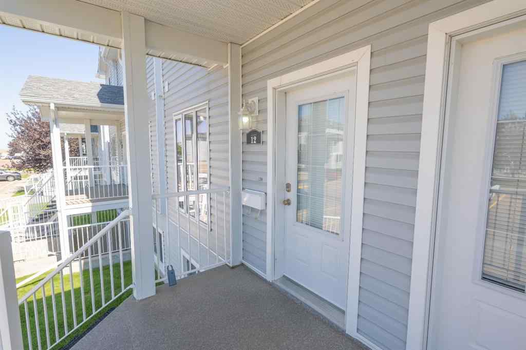 MLS® A2247452 - 12 Northlands Pointe   in Northeast Crescent Heights Medicine Hat, Residential