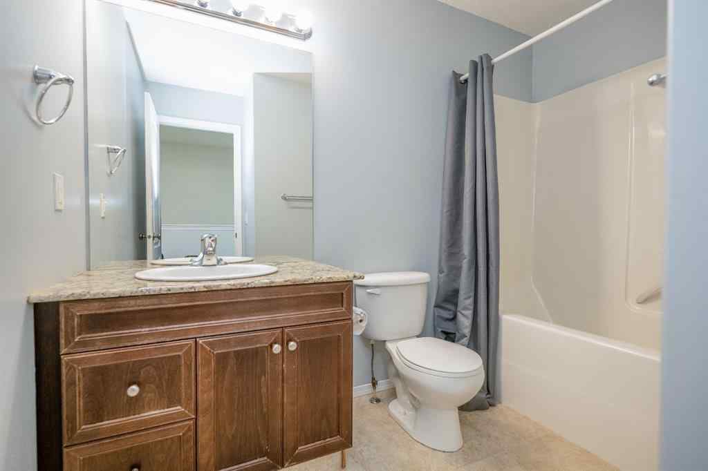 MLS® A2247452 - 12 Northlands Pointe   in Northeast Crescent Heights Medicine Hat, Residential