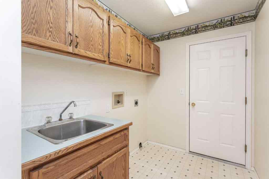 MLS® A2247460 - 1260036 Township Road 420   in Spruce Ridge Estates Rural Ponoka County, Residential