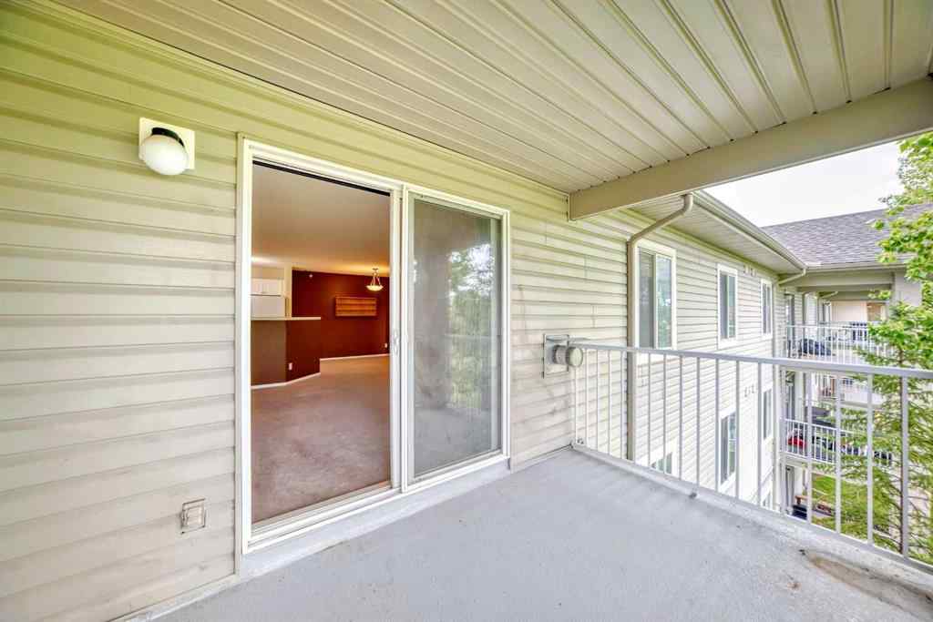 MLS® A2247466 - Unit #303 1000 Citadel Meadow Point NW in Citadel Calgary, Residential