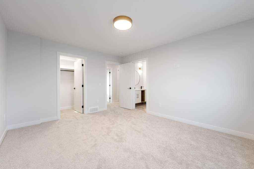 MLS® A2247469 - 351 Waterford Grove  in NONE Chestermere, Residential