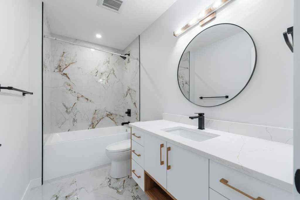 MLS® A2247469 - 351 Waterford Grove  in NONE Chestermere, Residential
