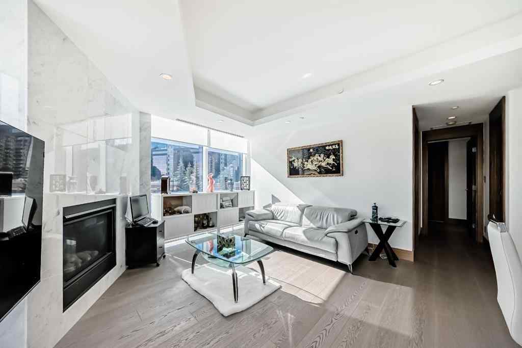 MLS® A2247479 - Unit #302 738 1 Avenue SW in Eau Claire Calgary, Residential
